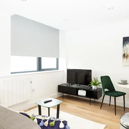 Stylish Studio Apt Overlooking Old Trafford Manchester Buitenkant foto
